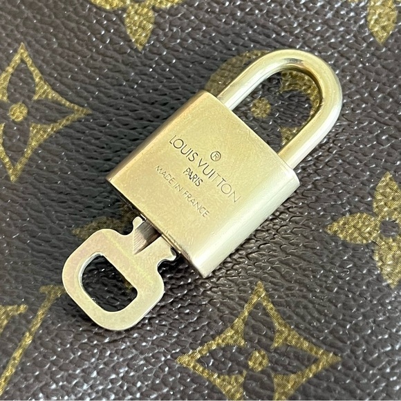 Authentic Louis Vuitton Lockset/ lock and key/ padlock #310 - Picture 2 of 4